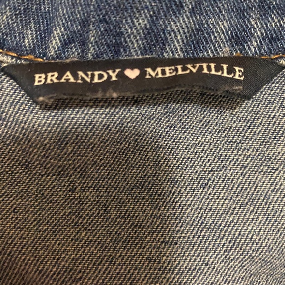 Brandy Melville Denim Jacket - Picture 4 of 7